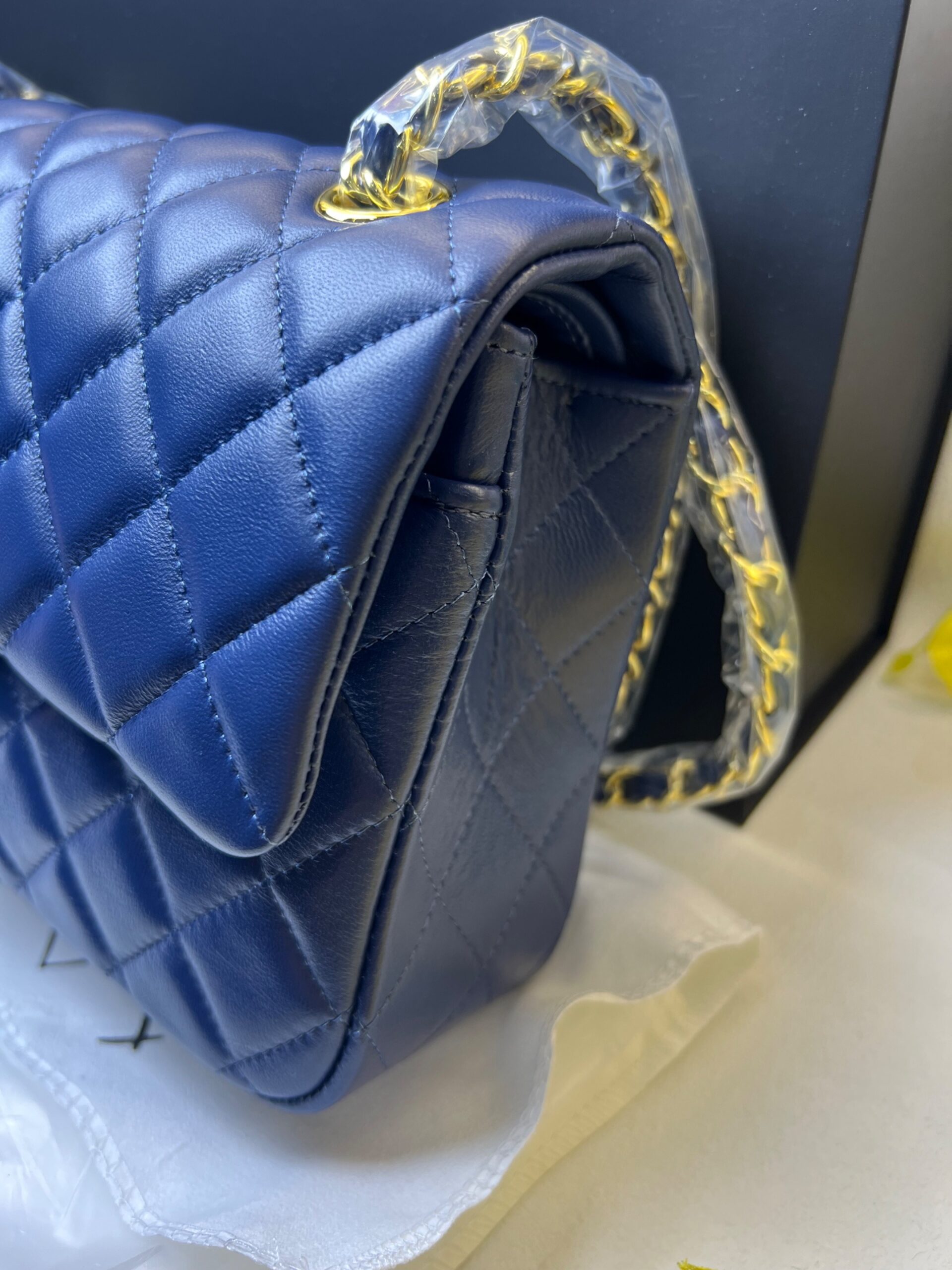 Ch**el Classic HandBag Blue For Women 9.9in/25.5cm A01112