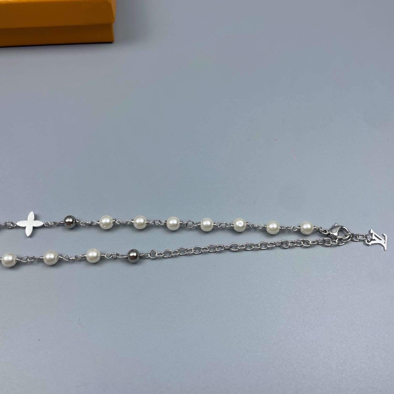 L0vis Vvtt0n Pearls Necklace Silver For Men 43cm/17in