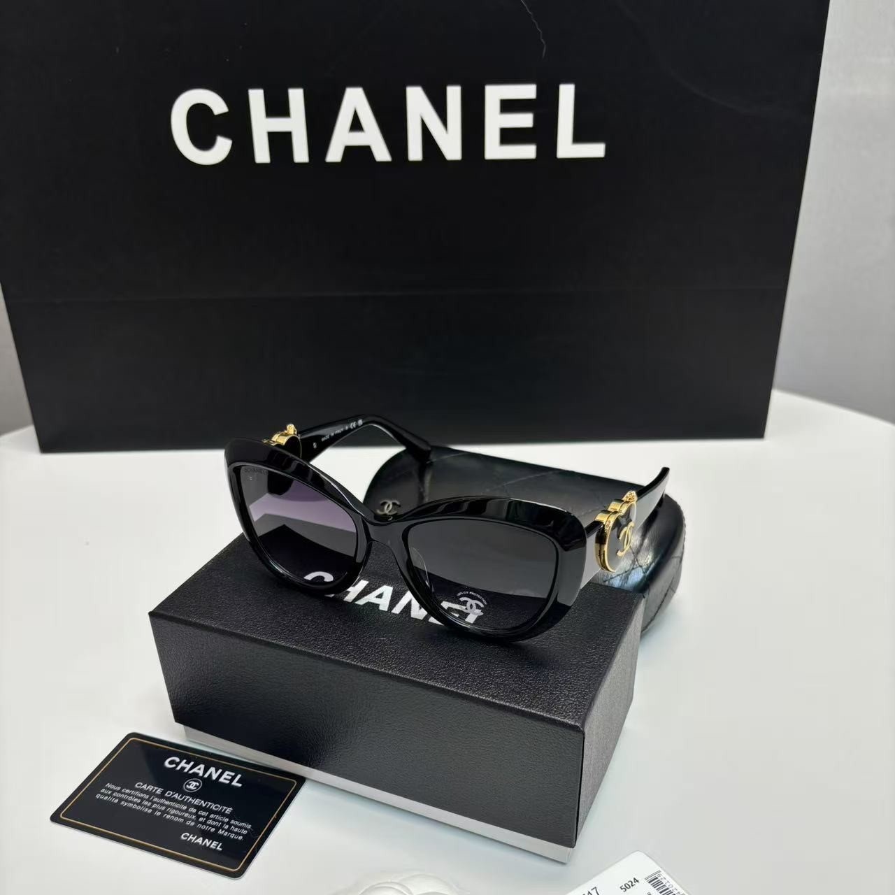 Ch**el Plastic Sunglasses Black For Women