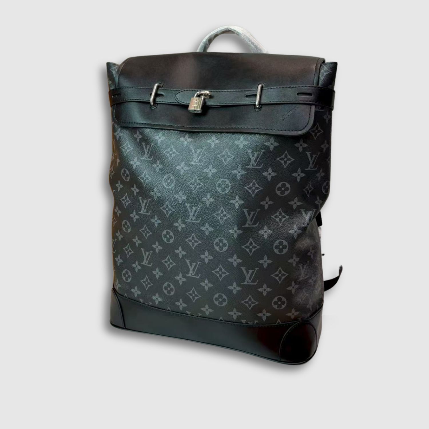 L0vis Vvtt0n Steamer Backpack Bag Black For Men 12.6in/32cm M44052