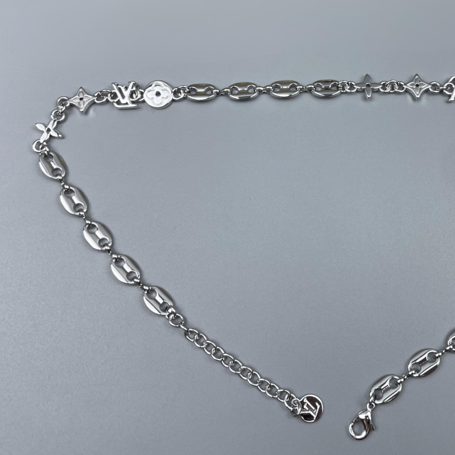 L0vis Vvtt0n Sailor Necklace Silver-Toned