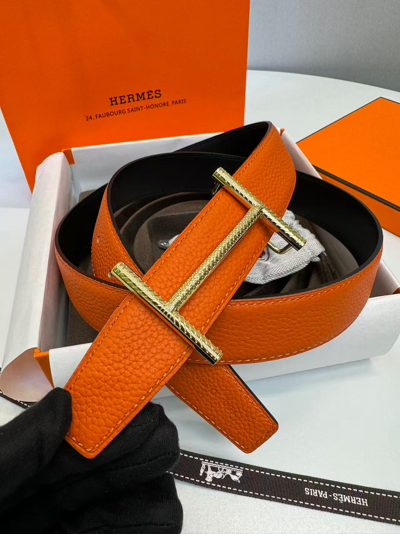 H**me5 Hisseo Belt Buckle And Reversible Leather Strap 32 mm Noir/Orange For Men H011772UP82