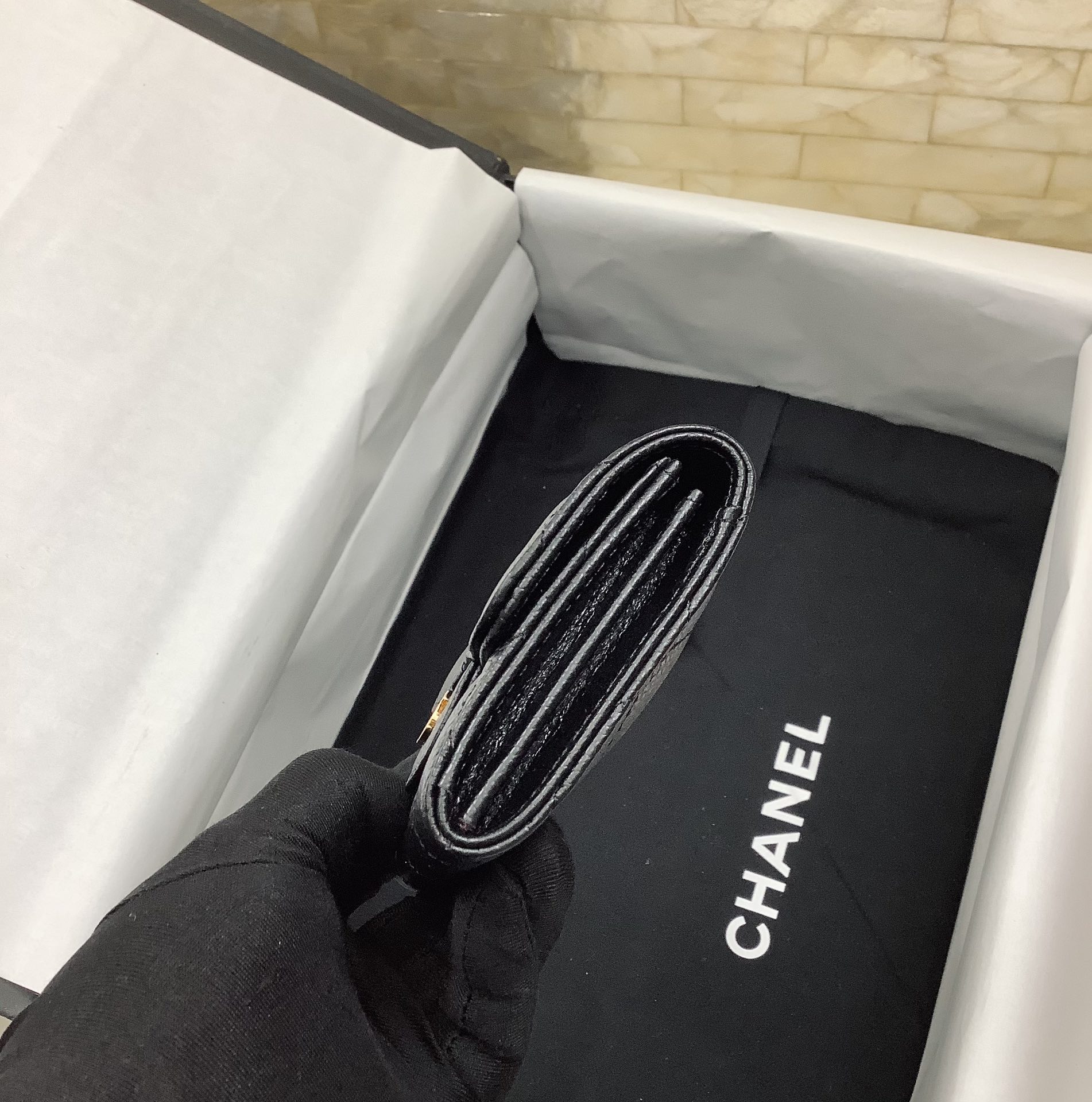 Ch**el CO-CO Classic Card Holder Black Gold Hardware For Women 11cm/4.4in