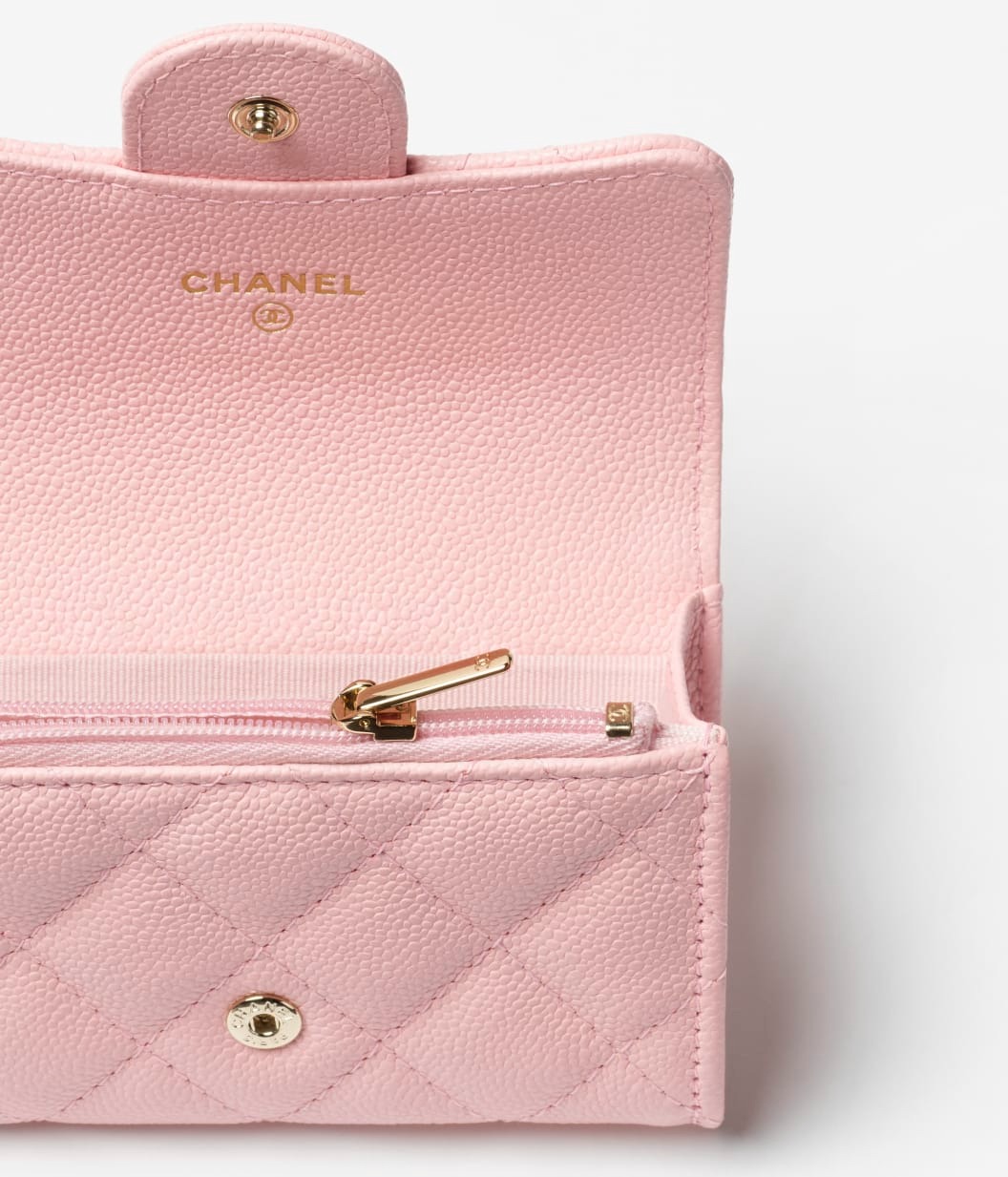 Ch**el Classic Card Holder Wallet Light Pink 11.5cm/4.5in – AP4096-B10583-U2360
