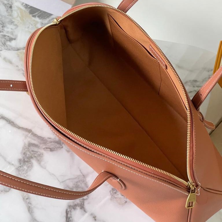 L0vis Vvtt0n Low Key Duffle Tote Cognac For Women 17.1in/43cm M26688