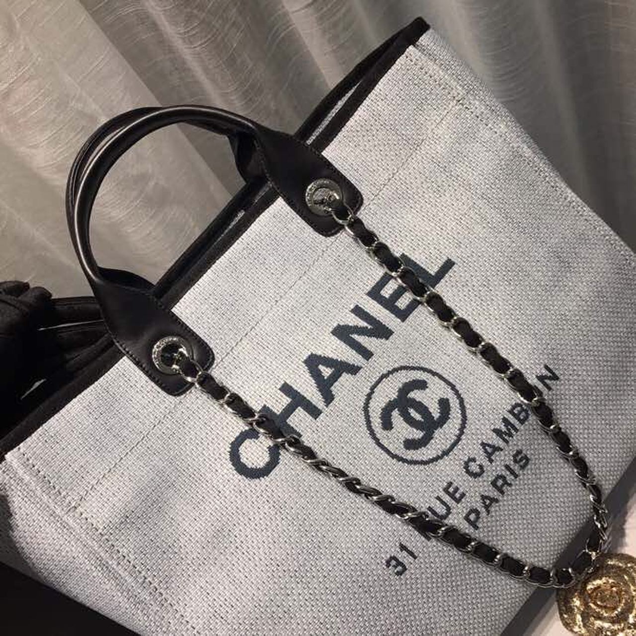 Ch**el Deauville Tote Canvas Bag Light Grey For Women, Women’s Handbags, Shoulder Bags 15in/38cm A66941