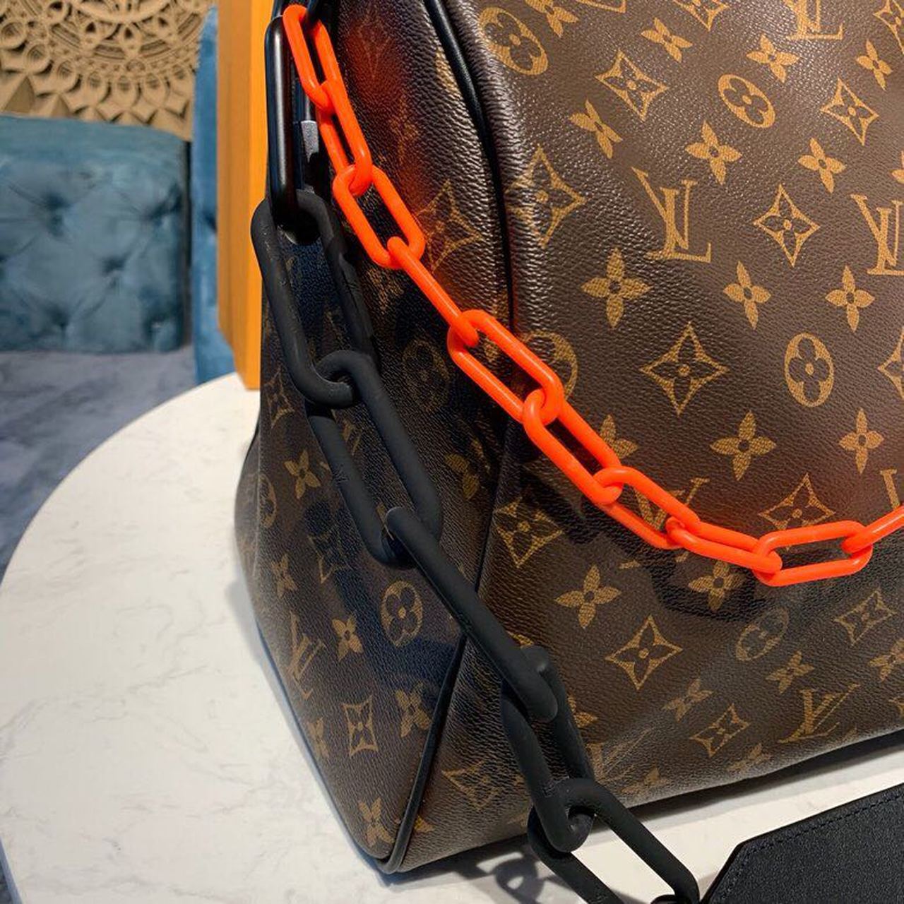 L0vis Vvtt0n Keepall Bandouliere 50 Monogram Solar Ray Canvas Black/Orange By Virgil Abloh 19.7in/50cm LV M44471