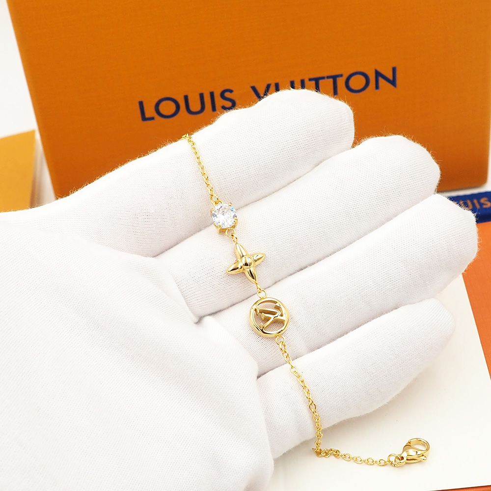 L0vis Vvtt0n Bracelet