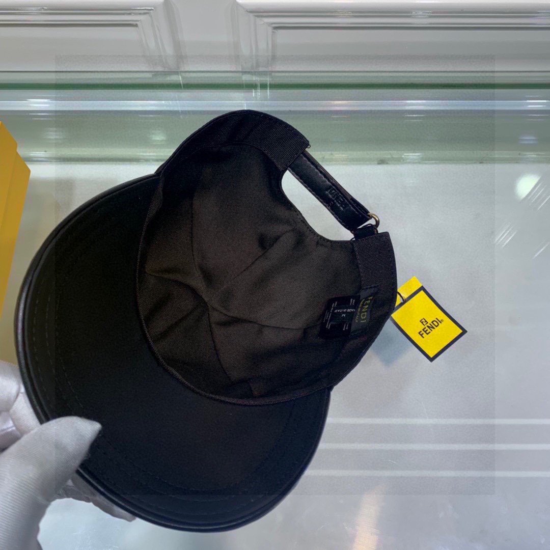 F**di Baseball Eye Cap Black F**di Cap