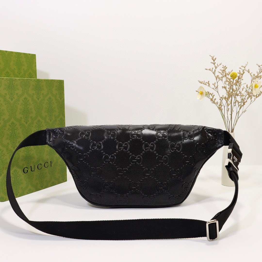 Gvc*1 Embossed Belt Bag Black For Men 11in/28cm 645093 1W3CN 1000