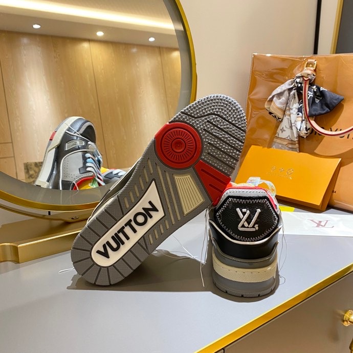 L0vis Vvtt0n Trainer Sneaker Rubber Grain Multiple Color Virgil Abloh For Men LV