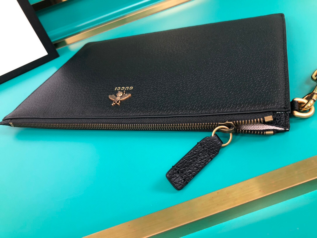 Gvc*1 Animalier Pouch Black with Bee Detail For Men, Men’s Pouch 12in/31cm GG 523684 DJ20T 1000