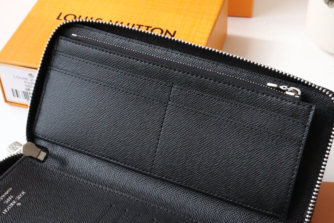 L0vis Vvtt0n Zippy Wallet Vertical Damier Graphite For Men, Men’s Wallet 7.9in/20cm LV