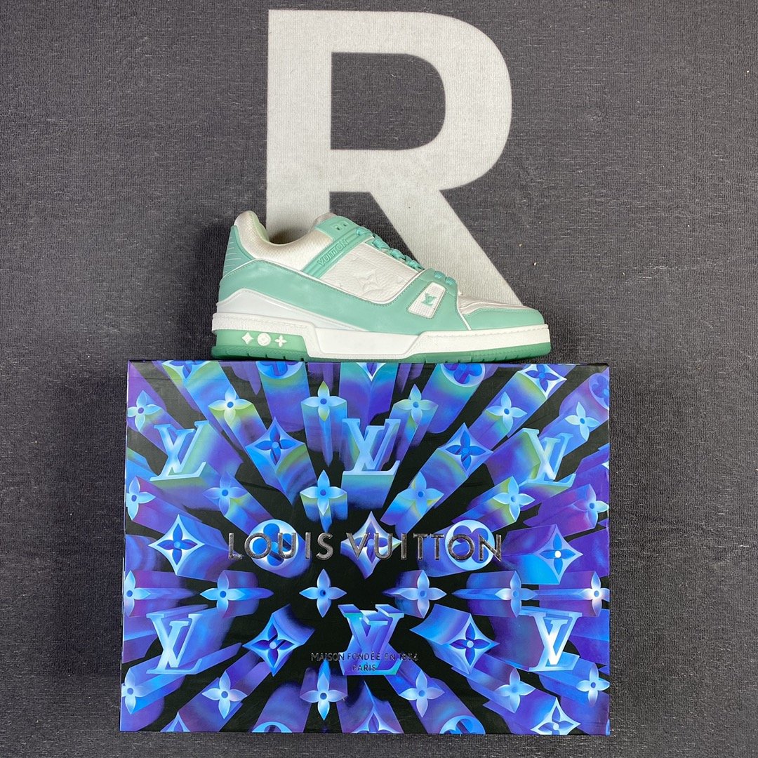 L0vis Vvtt0n Trainer Sneaker Rubber Monogram Mint Virgil Abloh For Men LV