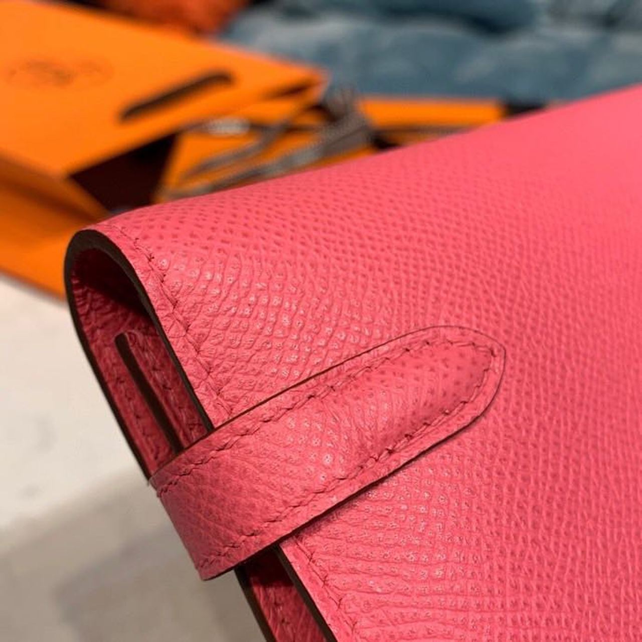 H**me5 Kelly Wallet To Go Woc Pink With Gold Toned Hardware Bag For Women 8.2in/21cm