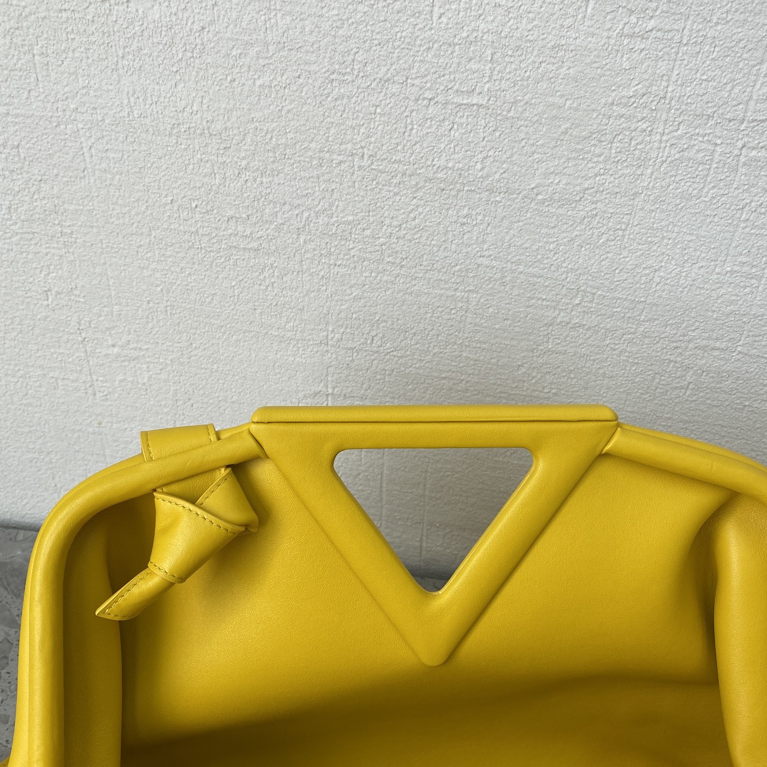 B0tt*ga Ven*ta Point Yellow, For Women, Women’s Bags 13.7in/35cm