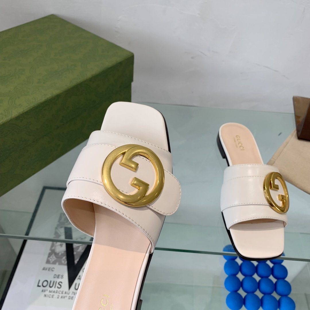 Gvc*1 Blondie Slide Sandal White For Women GG