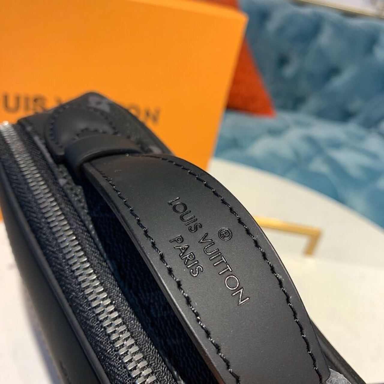 L0vis Vvtt0n Bumbag Monogram Eclipse Canvas For Men, Men’s Belt Bags 11in/28cm LV M42906