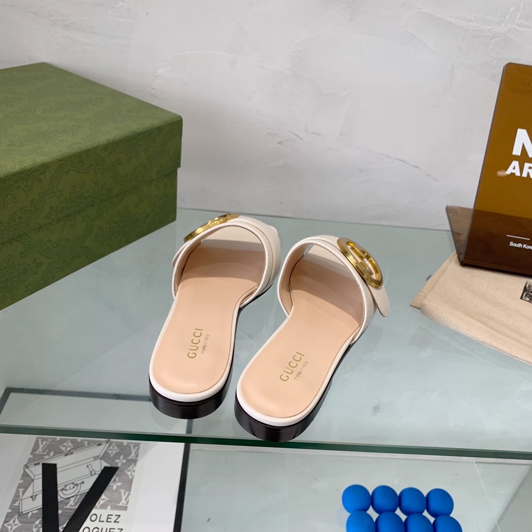 Gvc*1 Blondie Slide Sandal White For Women GG