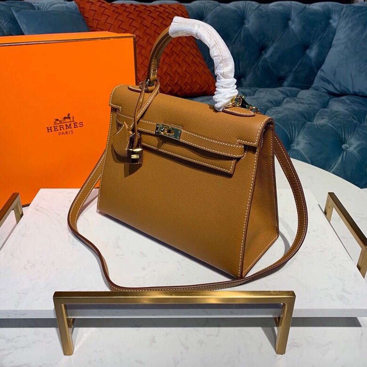 H**me5 Kelly Gold For Women Gold Toned Hardware 10in/25cm