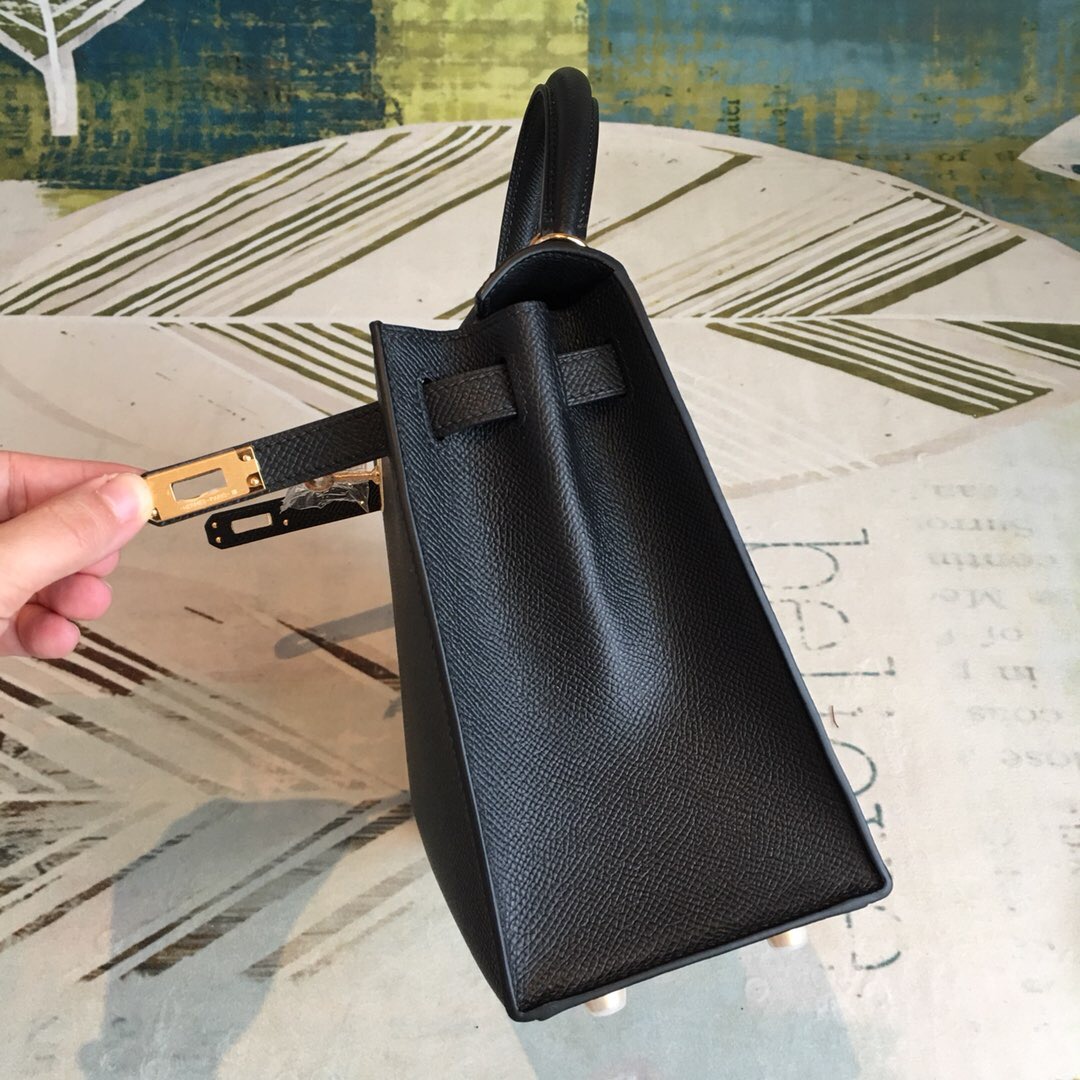 H**me5 Kelly Black For Women Gold Toned Hardware 10in/25cm