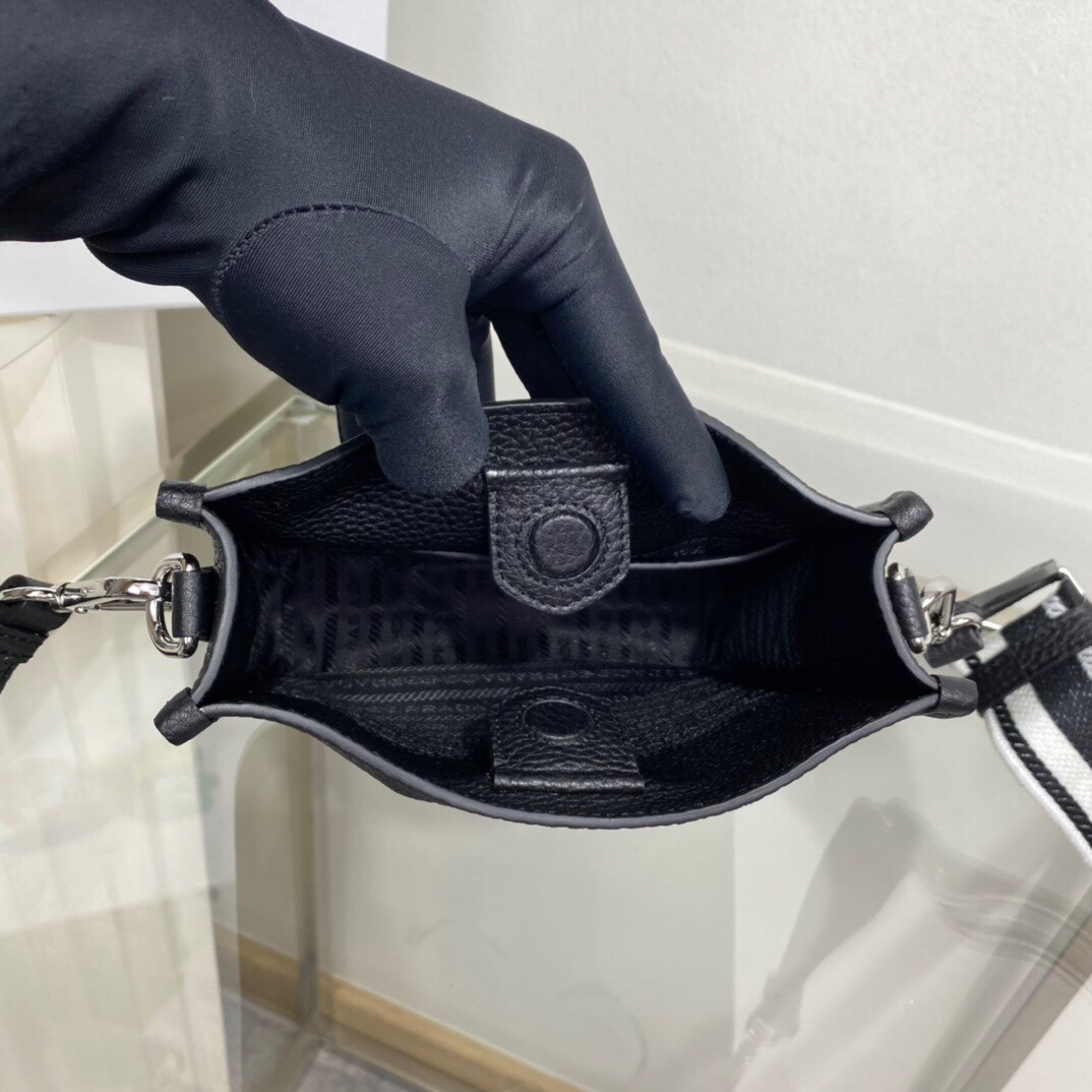 Pra*a Mini Shoulder Bag Black For Women, Women’s Bags 7.9in/20cm