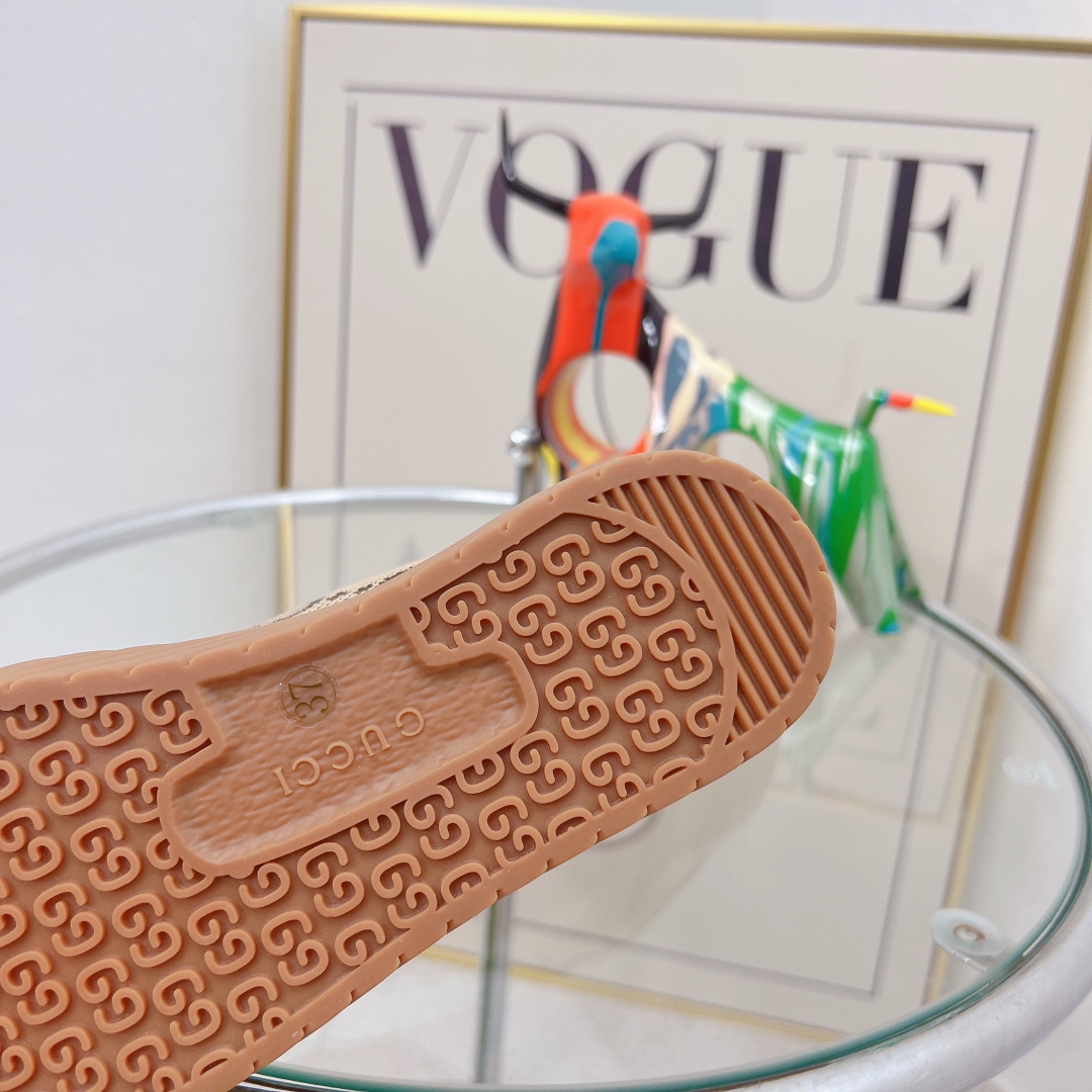 Gvc*1 Women’s Maxi GG Sneaker Beige For Women GG