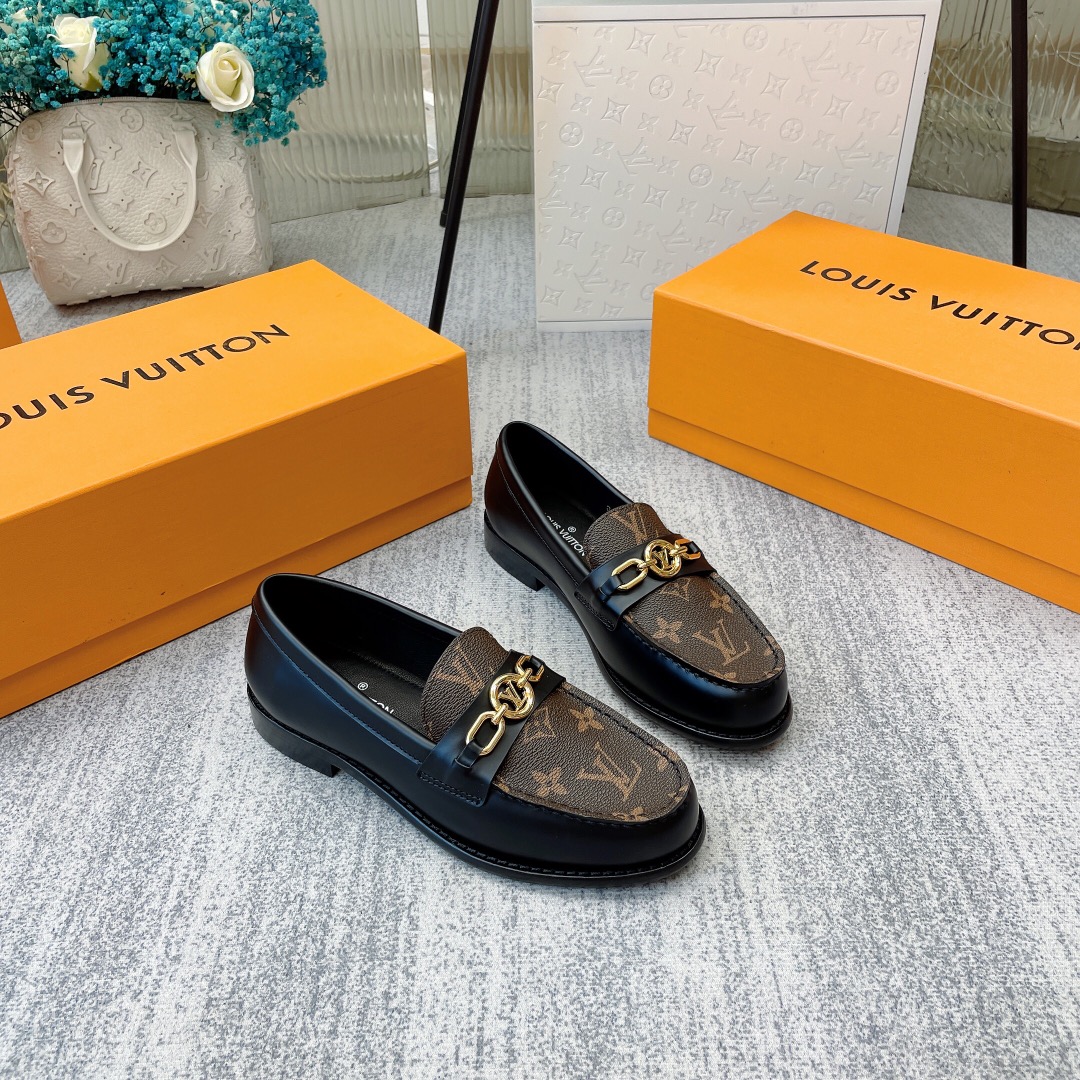 L0vis Vvtt0n Women’s Chess Flat Loafe Black And Brown For Women LV