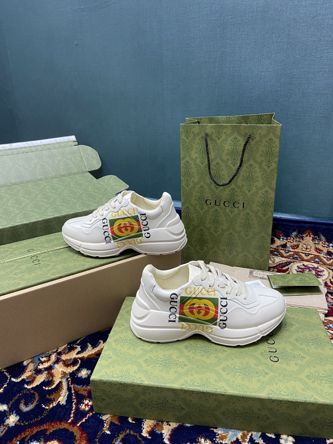 Gvc*1 Men’s Rhyton Sneakers With Logo Gvc*1 White Ivory For Men 500878 DRW00 9522