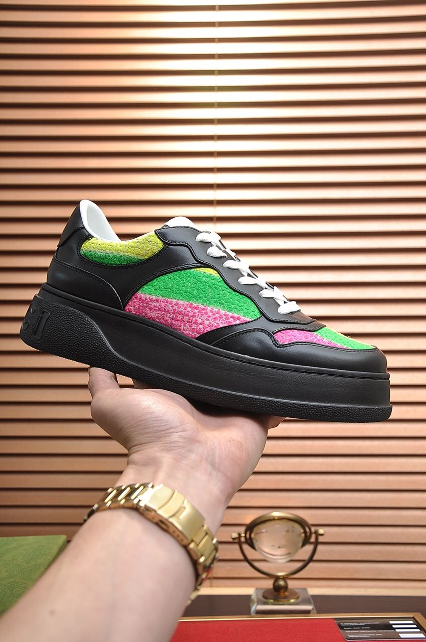 Gvc*1 Men’s Sneaker With Multicolored Stripes Black For Men ‎669582