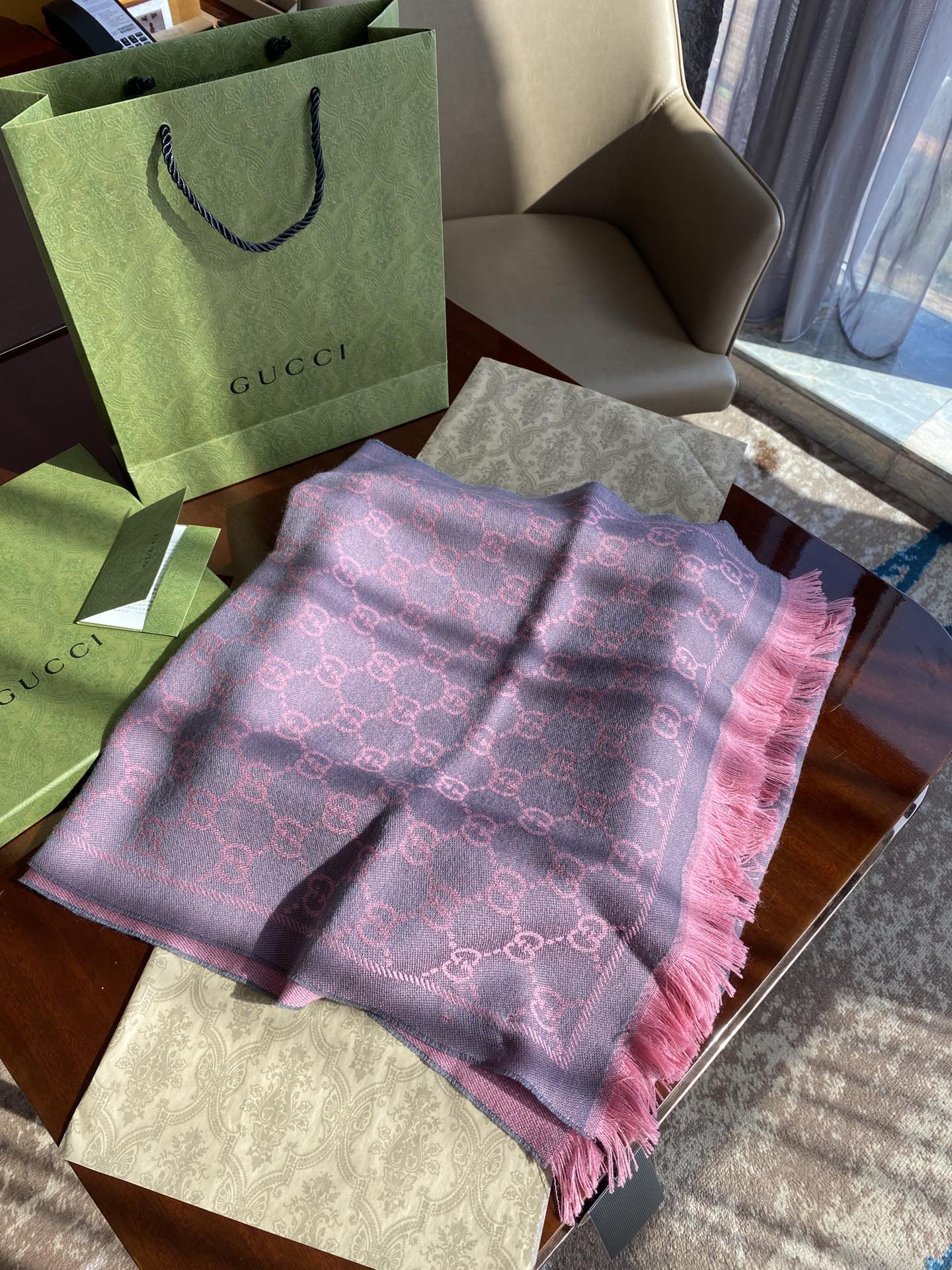 Gvc*1 GG Lamé Lacquard Stole Scarf Pink 71in/180cm