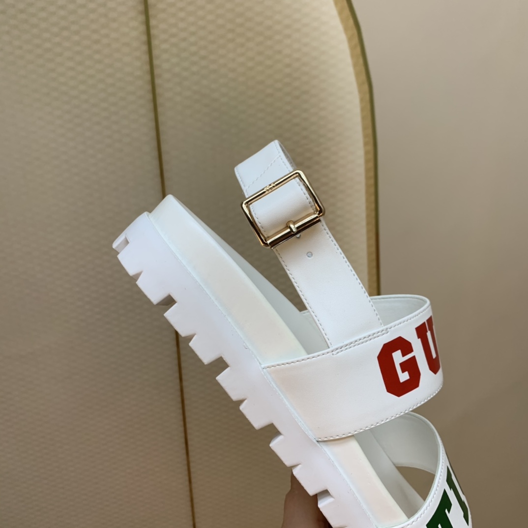 Gvc*1 Women’s Tiger And Buckle Sandal White For Women GG