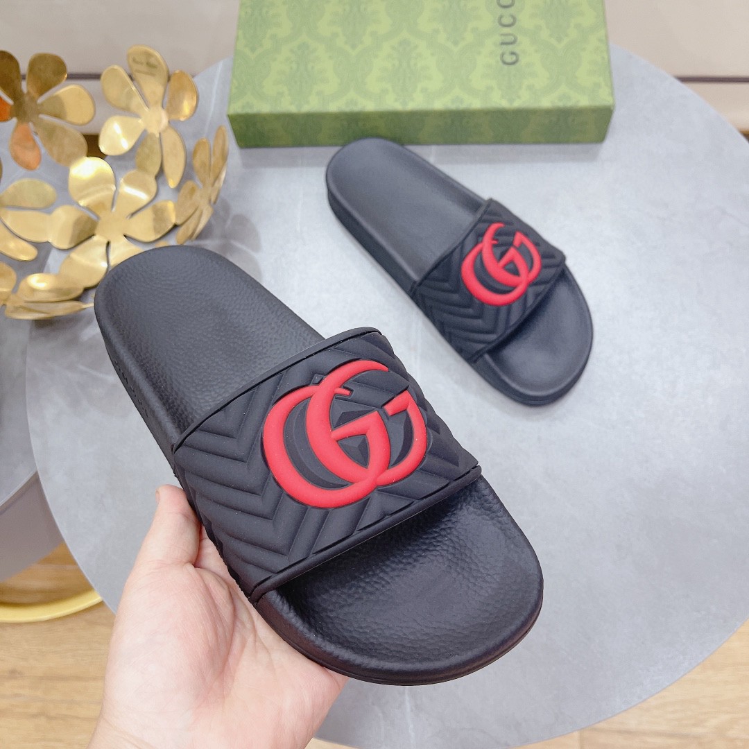 Gvc*1 Women’s Quilted GG Rubber Slide Black And Red For Women 601041