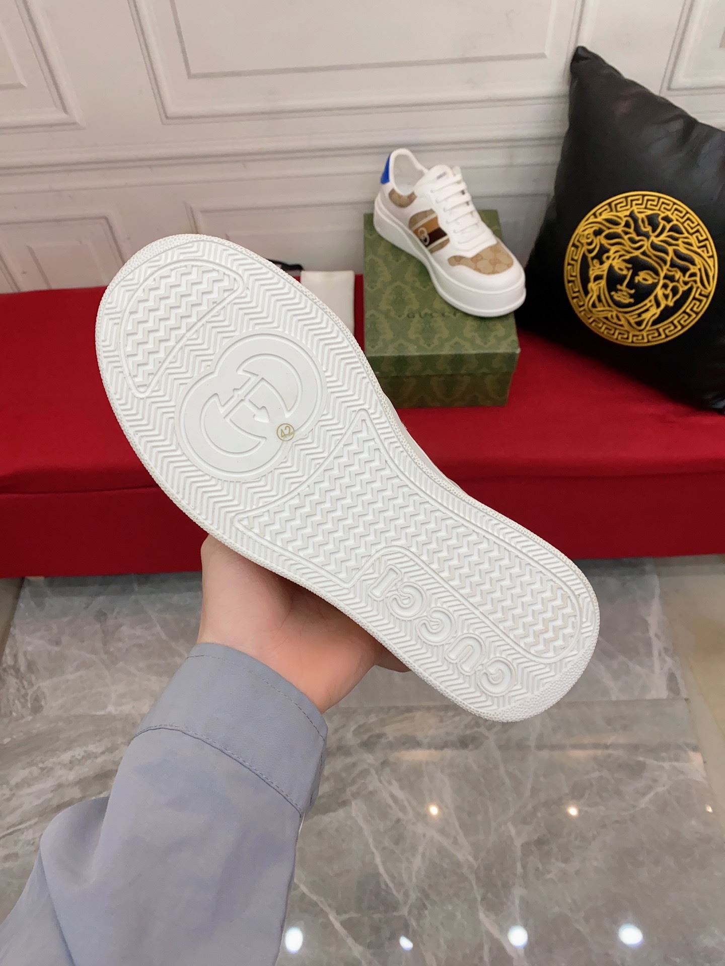 Gvc*1 Men’s GG Sneaker With Web White And Beige For Men ‎669698