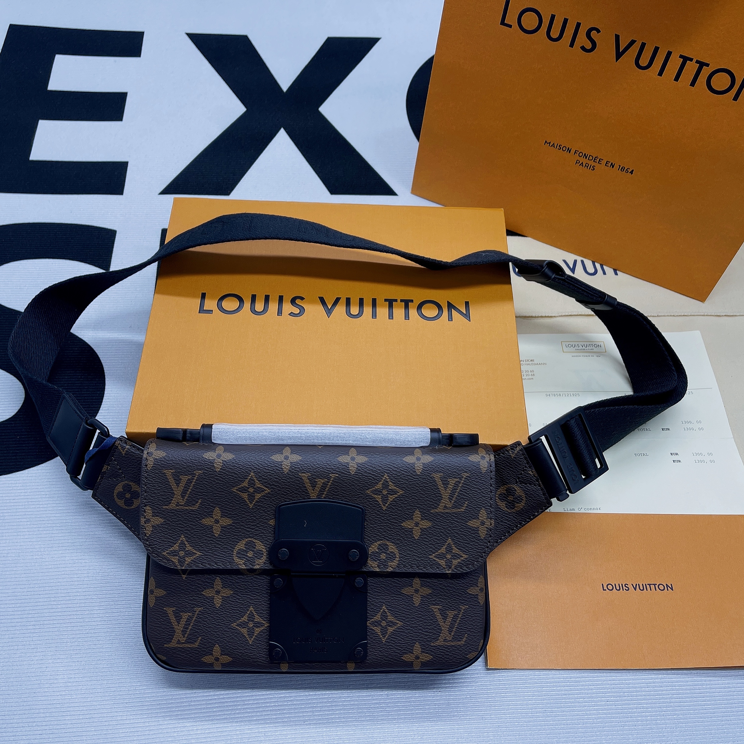 L0vis Vvtt0n S-Lock Sling Monogram Macassar Black For Men, Men’s Bags, Crossbody Bags 8.3in/21cm LV M45807