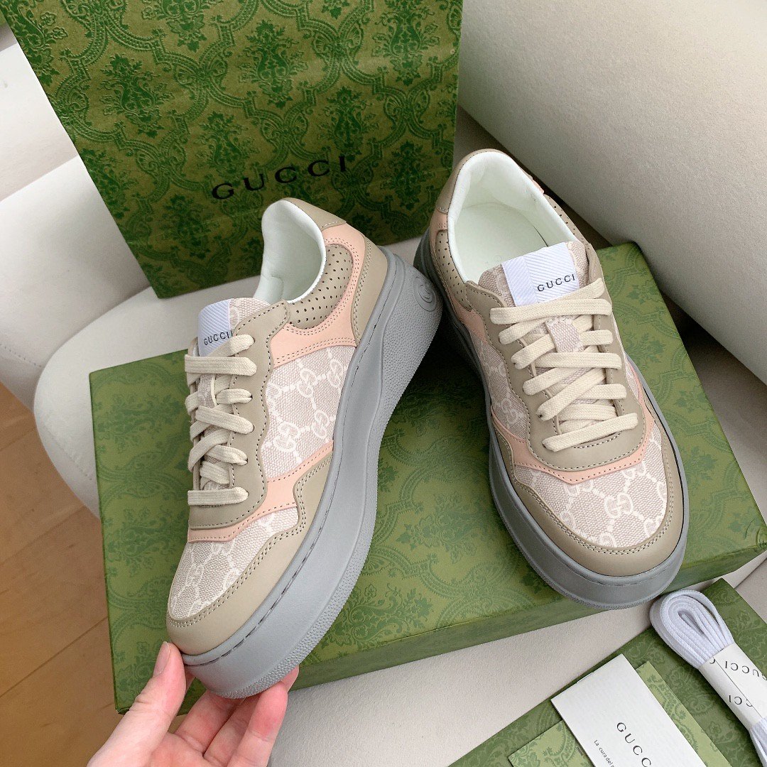 Gvc*1 Women’s GG Sneaker White And Beige Svp*me For Women ‎700775 UPG90 9595