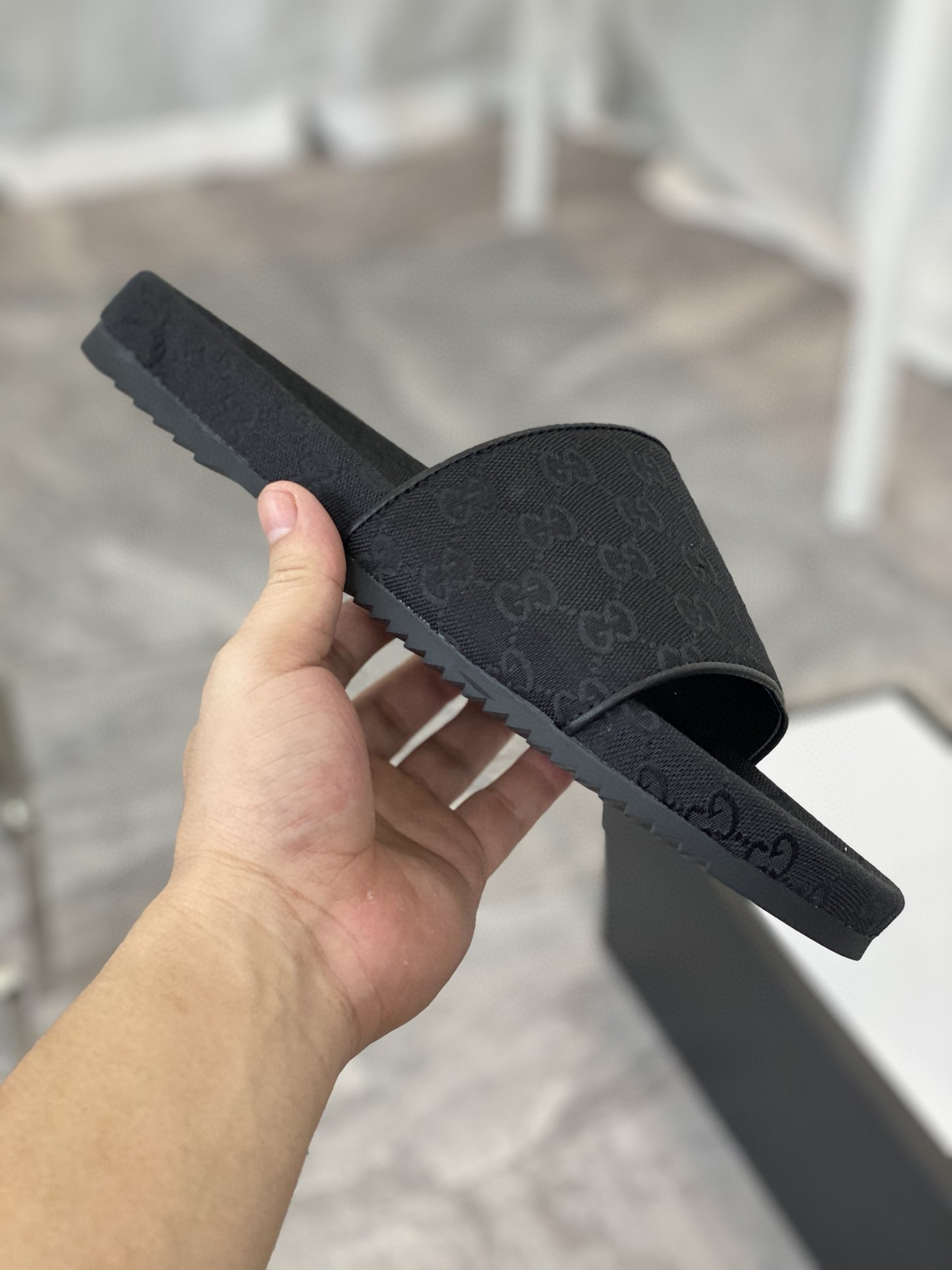 Gvc*1 Men’s GG Slide Sandals Black For Men 624695