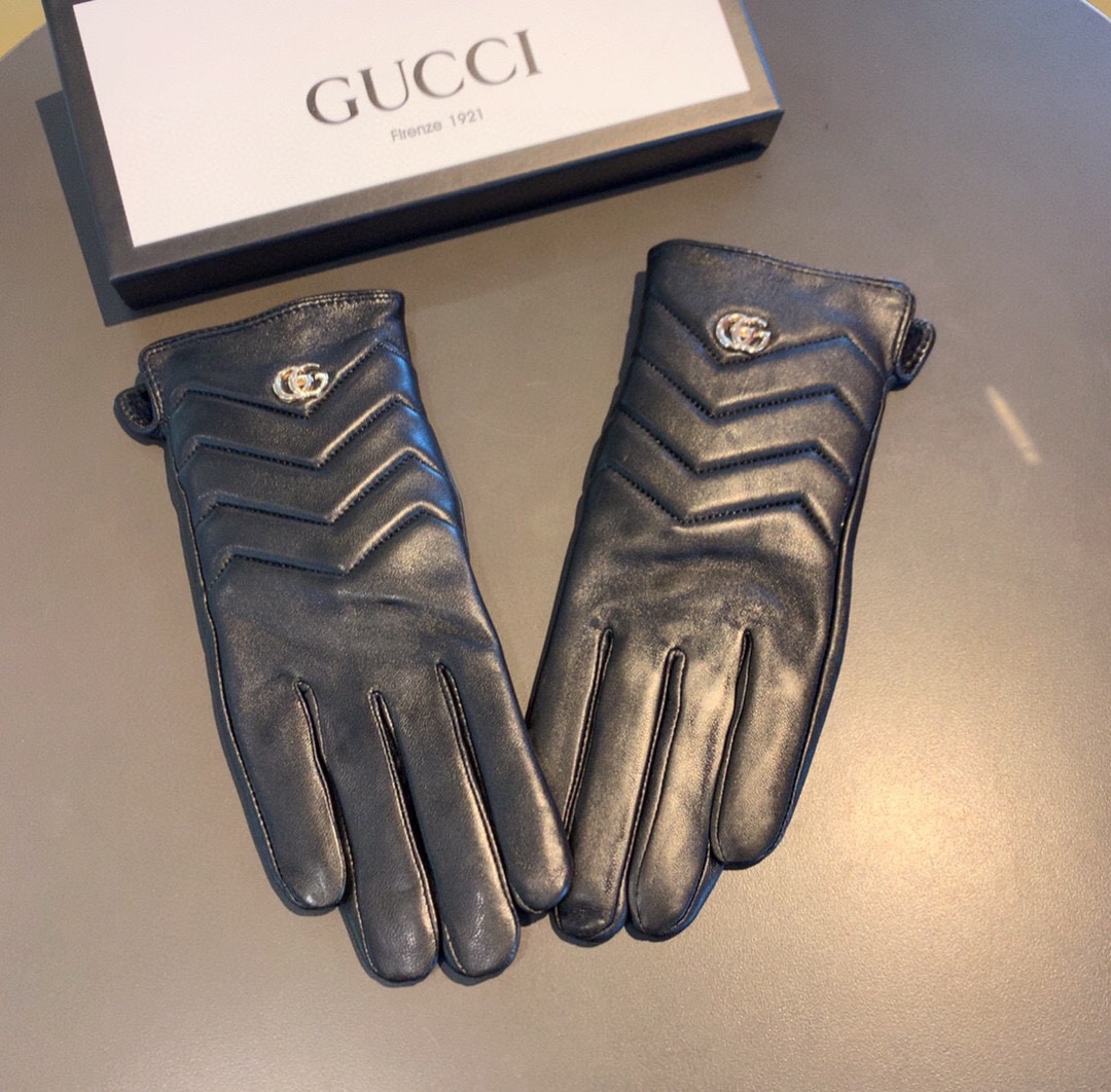Gvc*1 Gloves With Signature Double G Motif In Black