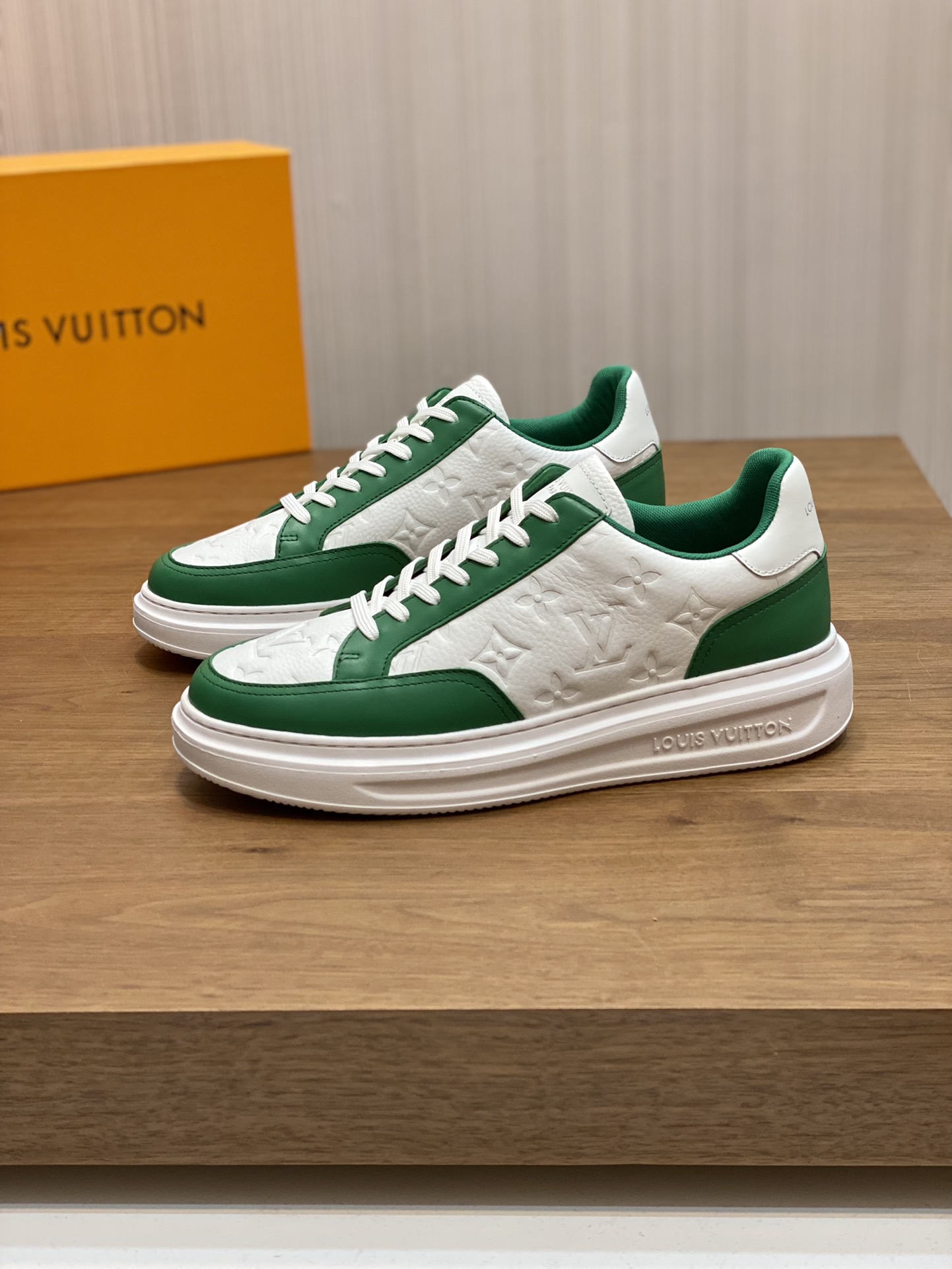 L0vis Vuittion Beverly Hills Sneaker Green For Men LV