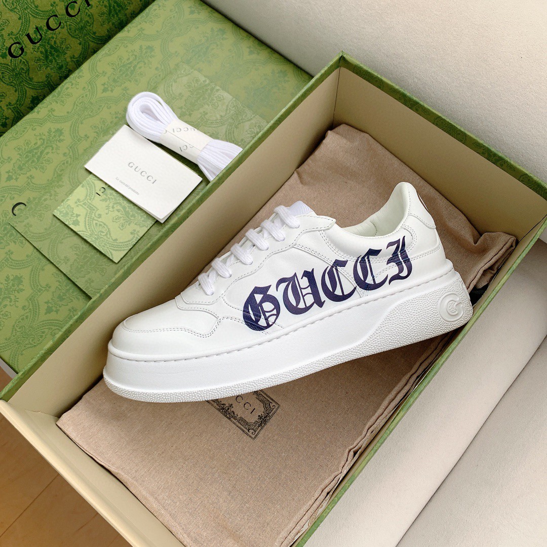 Gvc*1 Women’s Sneaker White With Gvc*1 Print For Women 670408 1XL10