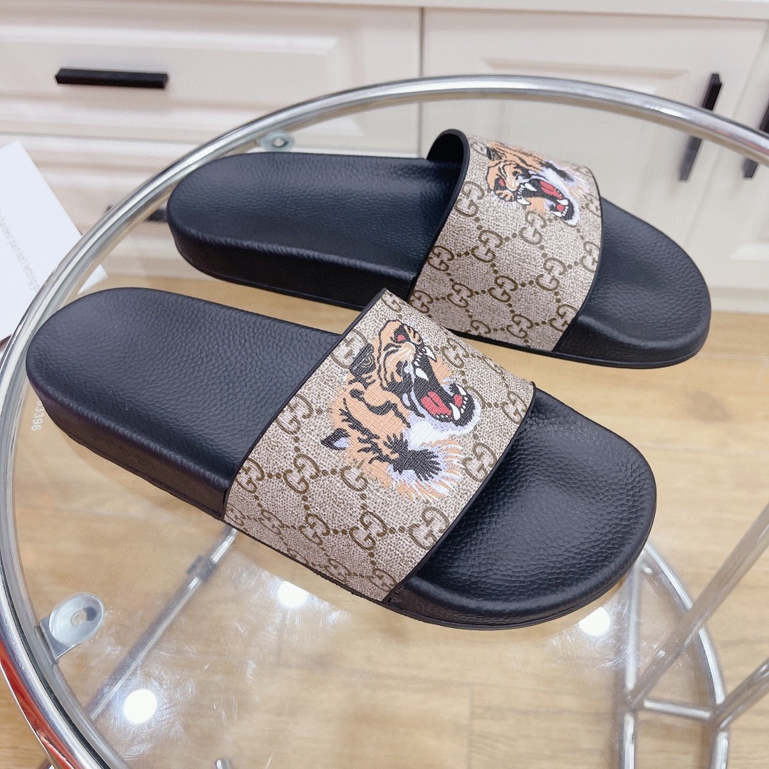 Gvc*1 Women’s Gvc*1 Svp*me Slides With Tiger Black And Gray For Women 408508