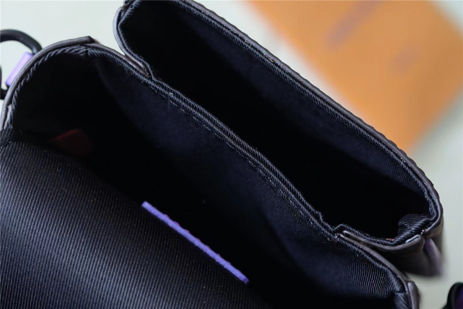 L0vis Vvtt0n S-Lock Vertical Wearable Wallet Monogram Macassar Purple For Men, Men’s Bags, Shoulder And Crossbody Bags 7.5in/19cm LV