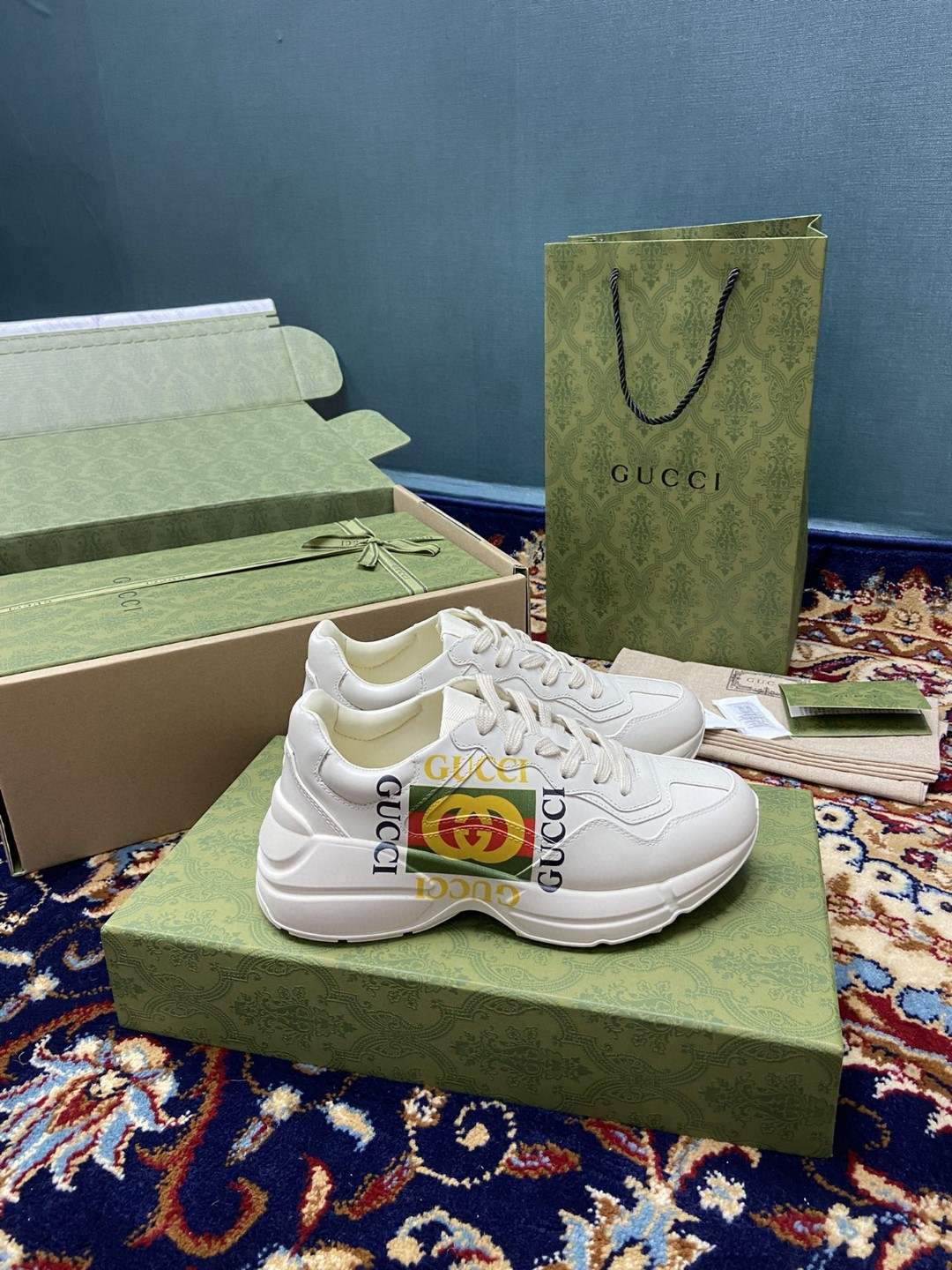 Gvc*1 Men’s Rhyton Sneakers With Logo Gvc*1 White Ivory For Men 500878 DRW00 9522