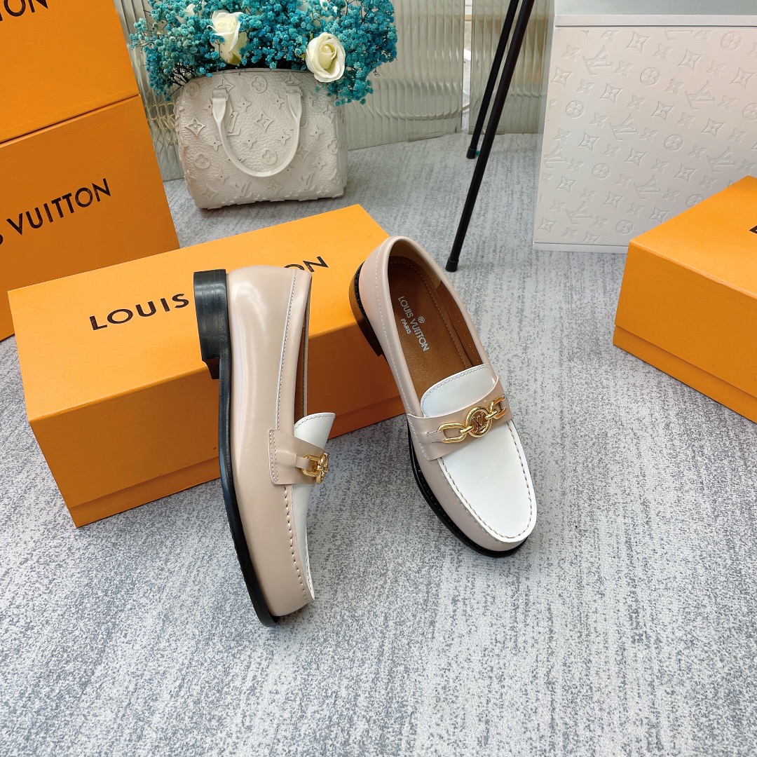 L0vis Vvtt0n Women’s Chess Flat Loafe Beige For Women LV