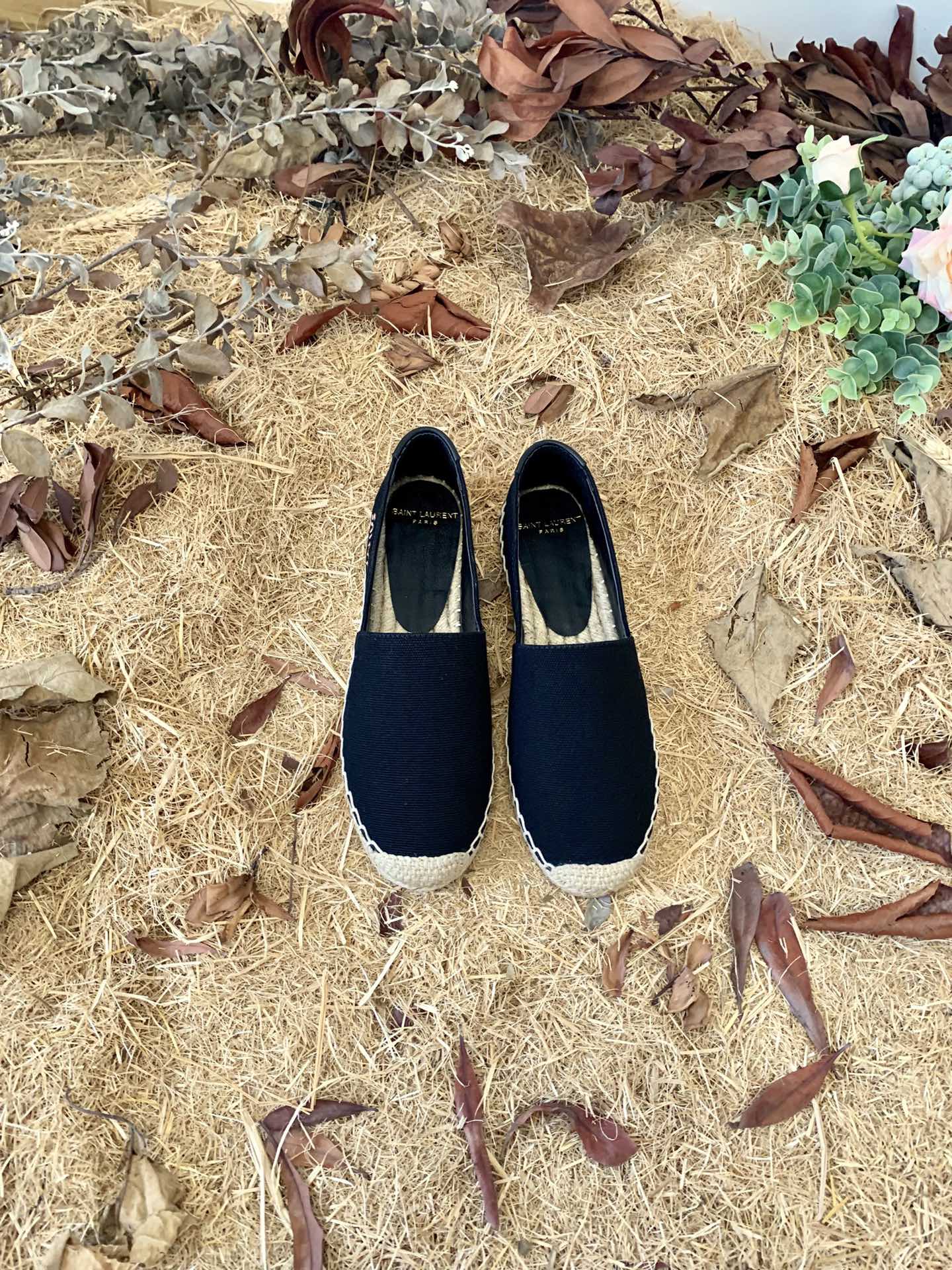 Sa1nt Lau*nt Women’s Sa1nt Lau*nt Embroidered Espadrilles Black For Women Y51