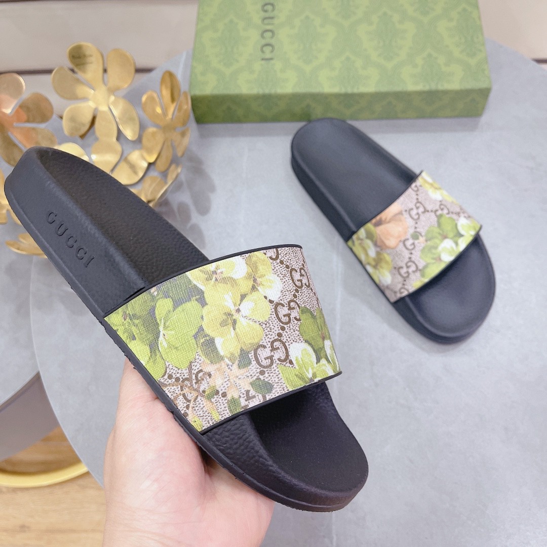 Gvc*1 Women’s GG Pursuit Floral Slider Green For Women 407345