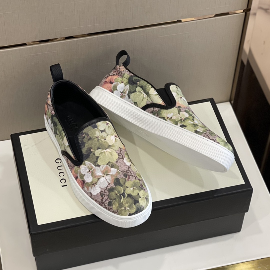 Gvc*1 Men’s GG Svp*me Slip-On With Floral Green For Men 546152