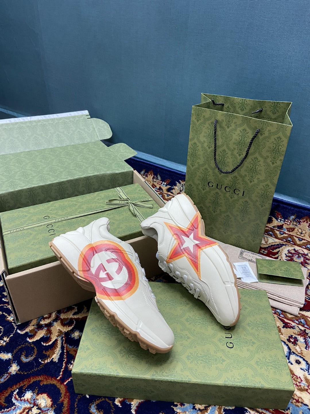 Gvc*1 Women’s Rhyton Sneakers With Logo Print White Ivory For Women 6548636 DRW00 9022