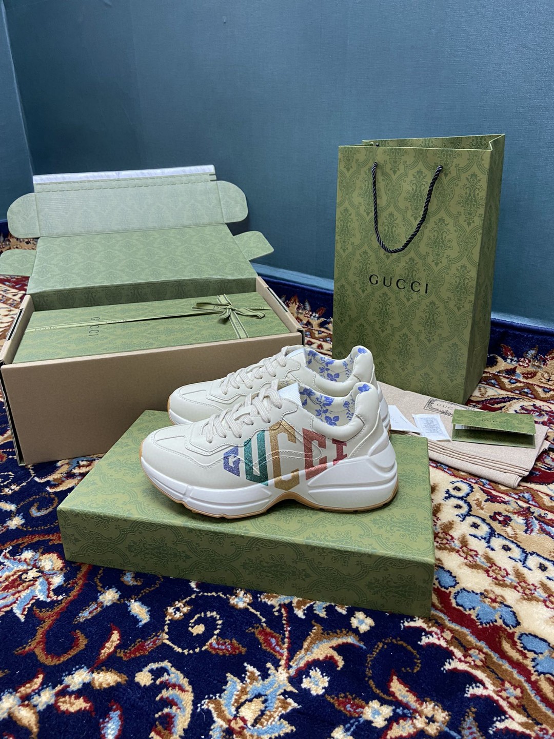 Gvc*1 Men’s Rhyton Sneakers With Glitter White Ivory For Men 524990 DRW00 9022