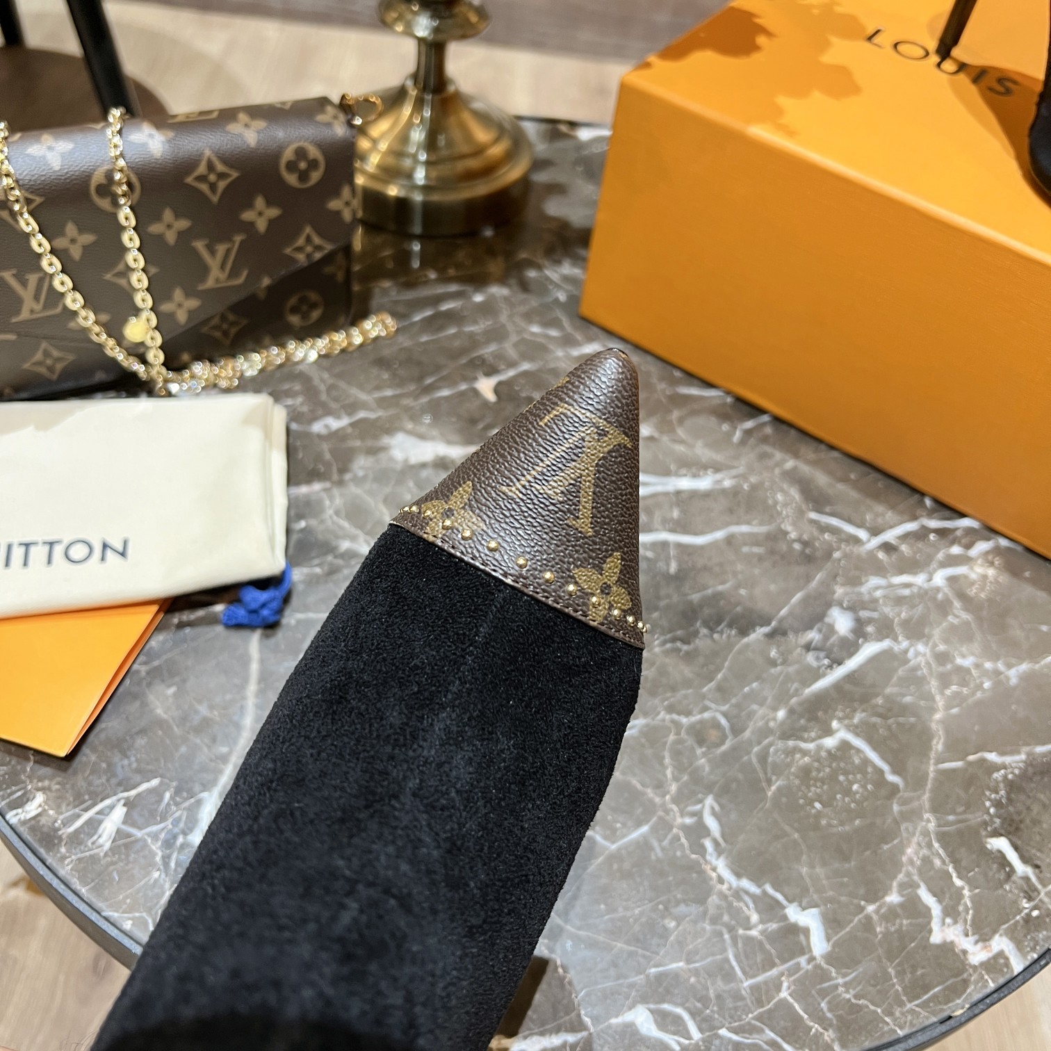 L0vis Vvtt0n Women’s Cherie Ankle Boots Black For Women LV